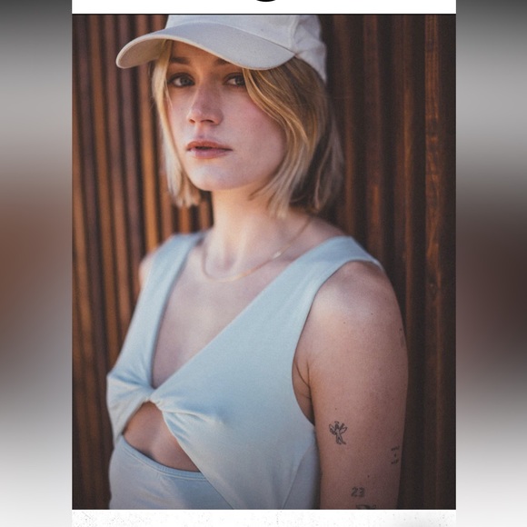 Misty lux dress ๐ cutout spandex cute - Picture 8 of 8